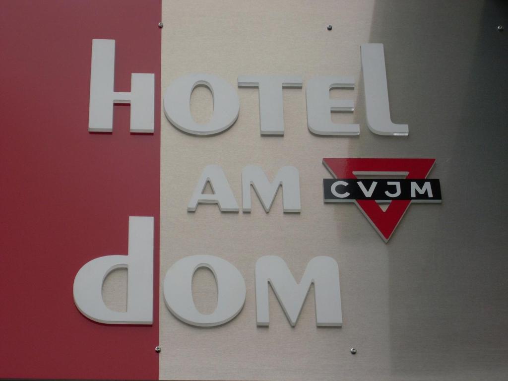 Cvjm Hotel Am Dom Lubeka Zewnętrze zdjęcie